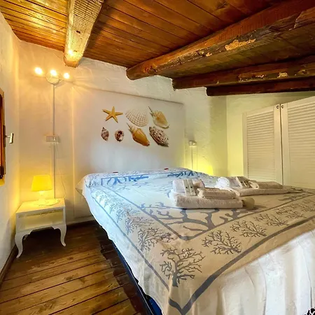 شقة Punta Est - Mono Tramontana Soppalco & Sea View *